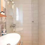 Teacher's House 4* Spartokhórion