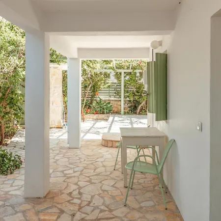 Teacher's House * Σπαρτοχώρι