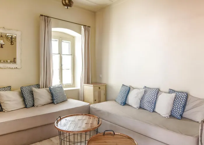 Teacher's House 4* Spartokhórion